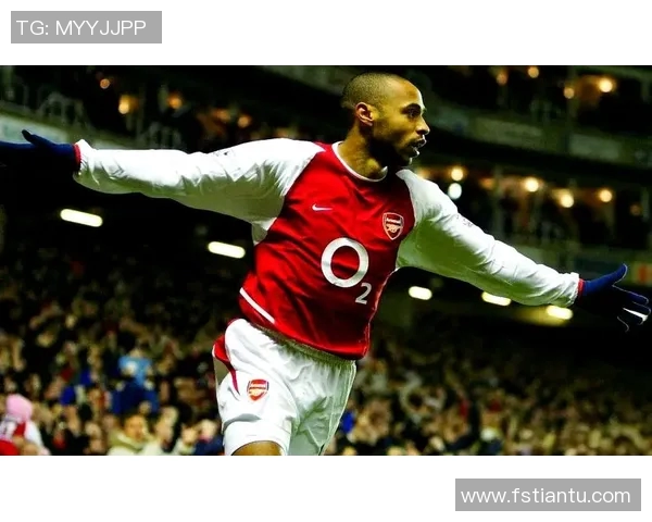 历代足球巨星全景图鉴盘点全球传奇球员的辉煌瞬间与成就 历代足球巨星全景图鉴盘点全球传奇球员的辉煌瞬间与成就