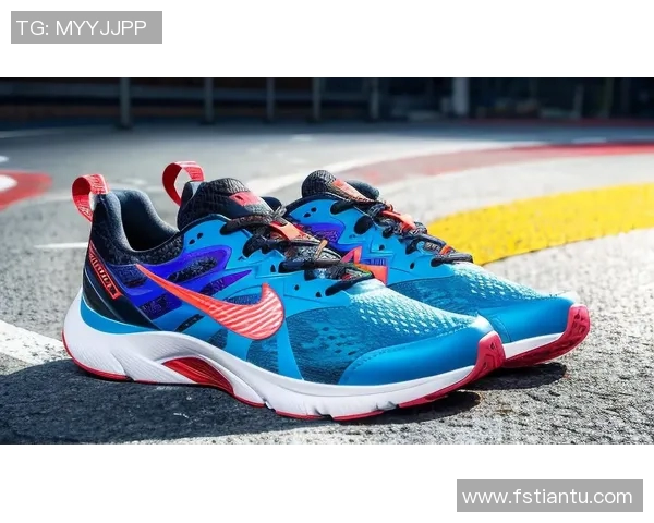 哪个足球明星选择了锐步品牌鞋子展现个人风格与运动激情 哪个足球明星选择了锐步品牌鞋子展现个人风格与运动激情